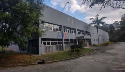 REF 12.422 Excelente Galpão Ind. no bairro Jardim Belval, 7.669 m² de área construída e , 7.195 m²de área de terreno. Zoneamento ZUPI