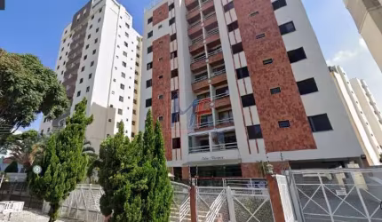 REF: 12.475 Linda Cobertura no bairro Jardim das Nações - Taubaté, com 4 dorms sendo 1 suíte + 2 banheiros, 2 vagas e 168 m² de área útil.