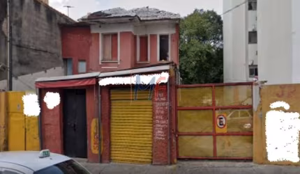 Excelente terreno próx. ao metrô São Joaquim com 452 m² localizado no bairro Liberdade, frente de 18 m². Zoneamento ZEIS 3 - REF: 12.500