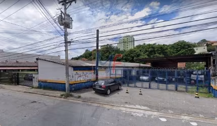 Excelente Terreno localizado no bairro Vila Mazzei, 565 m²  a.c, 1800 m²  a.t,  Frente: 30 m. ZONEAMENTO: ZEUP. Estuda proposta. REF 12.941-