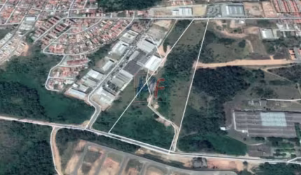 Excelente localizado em Votorantim, 82.105 m² de área de terreno. (possui acesso direto à Rodovia Raposo Tavares.) REF: 13.135-