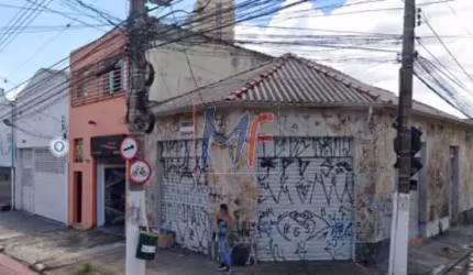 REF 13.451 Excelente Terreno localizado bairro Belenzinho, 200 m² .ac, 208 m² terreno , duas Frente 32 m. ZONEAMENTO: ZC. Estuda permutas.