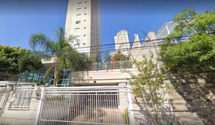REF: 13.781 - Lindo apartamento para Locação no bairro Santo Amaro, com 138 m² sendo 3 suítes, sala com sacada, lavabo, 2 vagas.