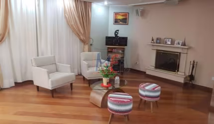 REF: 13.921 - Lindo apartamento no bairro Vila Maria Alta, com 4 quartos (2 suítes), sala, cozinha, varanda, 4 vagas, 220 m² área privativa.