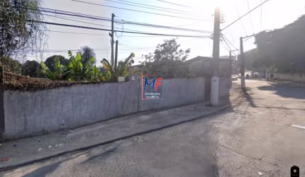 Excelente  Terreno no bairro Jardim Fanganiello, com 4.205 m³,  frente 22 m e 130 m² construídos , zoneamento ZM, aceita permuta 80 %. REF: 14.004 -
