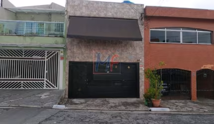 Sobrado no Pq. Savoy City, com 148 m² são 2 casas uma sobre a outra, sendo 2 quartos, 1 banheiro ,  sala e cozinha cada uma, 2 vagas. REF: 15.090