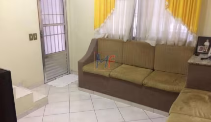 REF: 15.374 - Terreno com dois excelentes  sobrados construídos, água e luz separados, total de 5 quartos, 2 vagas, 230 m²  área construída.