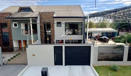 Casa com 3 quartos à venda na Rua das Palmeiras, 362, Guaraituba, Colombo, 162 m2 por R$ 685.000