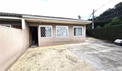Casa com 3 quartos à venda na Rua Aristeu de Castro Fernandes, 200, Guaraituba, Colombo, 75 m2 por R$ 350.000