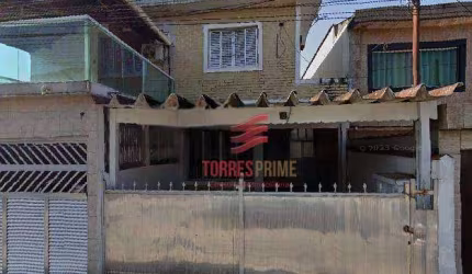 Sobrado com 4 dormitórios à venda, 170 m² por R$ 570.000,00 - Vila Cascatinha - São Vicente/SP