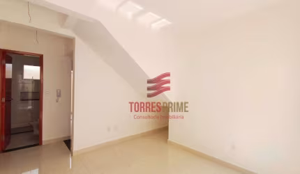 Casa com 2 dormitórios à venda com Quintal e Garagem por R$ 245.000 - Parque São Vicente - São Vicente/SP