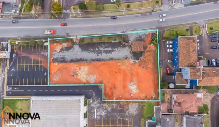Terreno para alugar, 2697.00 m2 por R$11000.00  - Xaxim - Curitiba/PR