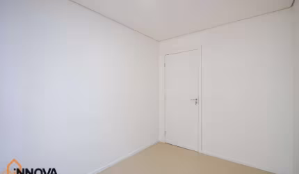 Sala Comercial à venda, 37.77 m2 por R$380000.00  - Cabral - Curitiba/PR