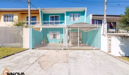 Sobrado com 3 quartos  à venda, 156.84 m2 por R$649000.00  - Fazendinha - Curitiba/PR