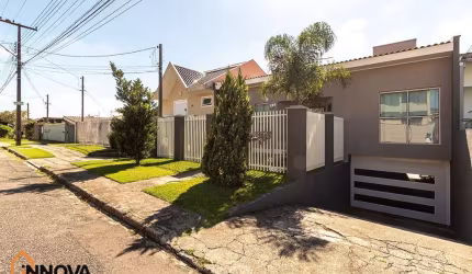 Casa com 4 quartos  à venda, 360.00 m2 por R$1400000.00  - Xaxim - Curitiba/PR