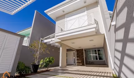 Sobrado com 4 quartos  à venda, 265.00 m2 por R$1390000.00  - Hauer - Curitiba/PR