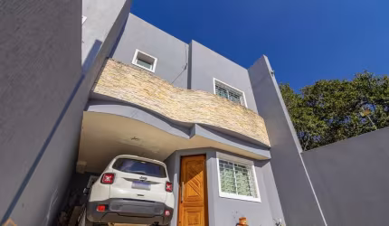 Casa Residencial com 3 quartos  à venda, 149.00 m2 por R$680000.00  - Alto Boqueirao - Curitiba/PR