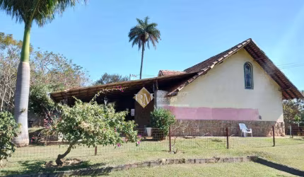 Linda chácara, rica em água, disponível para venda no Bairro do Pinheirinho em Itu/SP!!