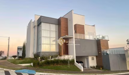 Linda casa com localização privilegiada disponível para venda no Condomínio Lagos d´Icaraí em Salto/SP!!