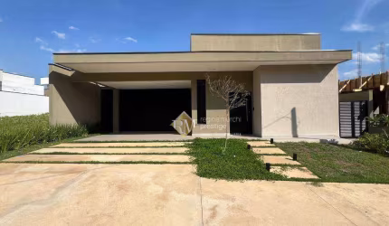 Casa Térrea no Condomínio Lagos de Icaraí em Salto/SP