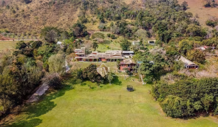 Maravilhoso Sítio com 9 quartos, 42.600 m², à venda por R$ 5.500.000- Zona Rural - Jacareí/SP