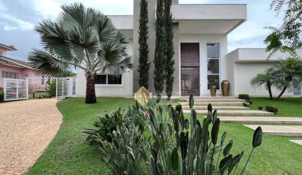 Maravilhosa casa com 4 suítes disponível para venda no Condomínio City Castelo em Itu/SP!!