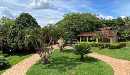 Casa com 5 dormitórios à venda, 735 m² por R$ 2.600.000,00 - Condomínio Colinas do Mosteiro de Itaici - Indaiatuba/SP
