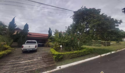 Linda casa estilo chácara à venda no Condomínio Village Castelo em Itu/SP!!