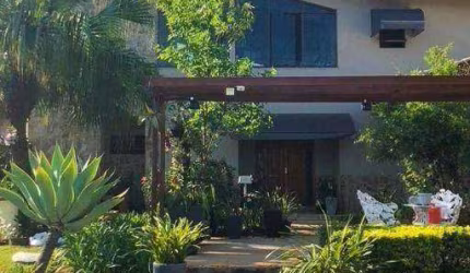 Linda casa assobradada no Condomínio Village Castelo em Itu!!