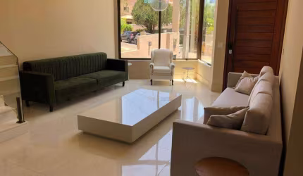 Casa com 3 quartos, 3 suítes à venda, 441 m² por R$ 1.700.000