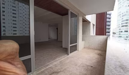 Apartamento  4  Dormitórios à venda   148 m²   R$ 890.000,00 - Canela - Salvador/BA