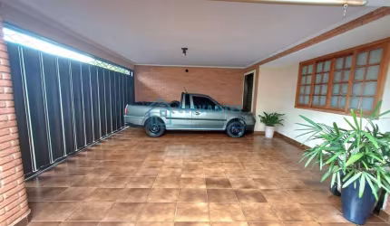 Casa no bairro Sumarezinho, em Ribeirão Preto/SP