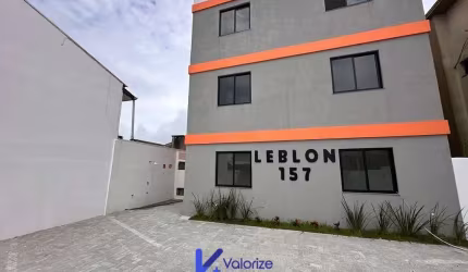 Apartamentos novos a venda uma quadra do mar