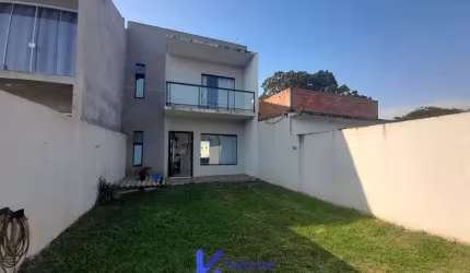 Sobrado com piscina a venda em Matinhos-PR