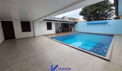 Casa 4 dormitórios perto do mar a venda