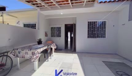 Casa a venda 2 quartos no litoral