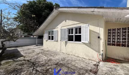 Casa 5 dormitórios piscina Praia de Leste