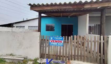 Oportunidade! Casa a venda na praia 2 quartos