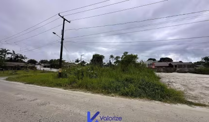 Terreno de esquina à venda em Pontal do Sul