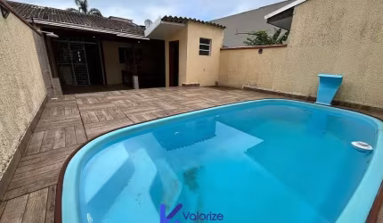 Casa com Piscina Santa Terezinha