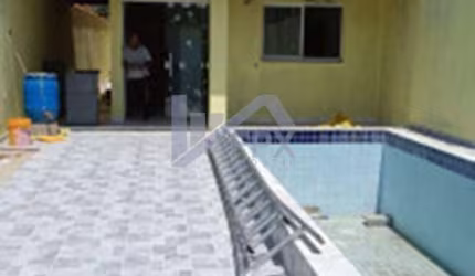 Casa para Venda em Itanhaém, Parque Augustus, 2 dormitórios, 1 banheiro, 5 vagas