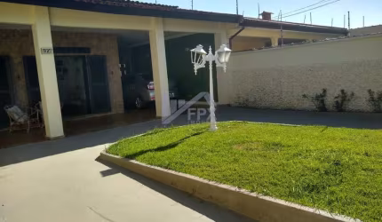 Casa Alto Padrão para Venda em Itanhaém, Cibratel 2, 3 dormitórios, 1 suíte, 2 banheiros, 6 vagas
