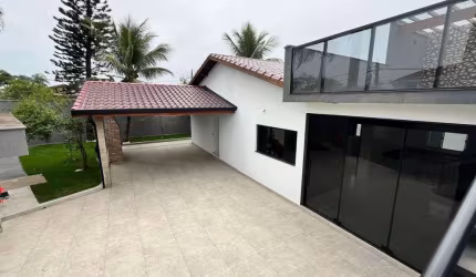 Casa Alto Padrão para Venda em Itanhaém, Bopiranga, 3 dormitórios, 1 suíte, 1 banheiro, 4 vagas