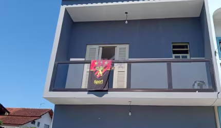 Sobrado para Venda em Mongaguá, Itaóca, 2 dormitórios, 1 suíte, 1 banheiro, 4 vagas