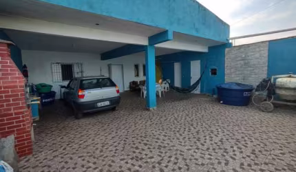 Casa para Venda em Itanhaém, SANTA CRUZ, 3 dormitórios, 3 banheiros, 4 vagas