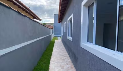 Casa para Venda em Itanhaém, Jardim Regina, 1 dormitório, 1 suíte, 1 banheiro, 2 vagas