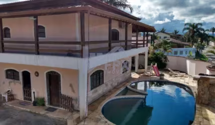 Casa Alto Padrão para Venda em Itanhaém, Jardim Jamaica, 6 dormitórios, 4 suítes, 3 banheiros, 5 vagas