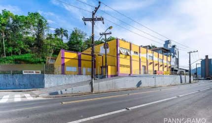 Galpão para alugar, 1030 m² por R$ 26.000,00/mês - Garcia - Blumenau/SC
