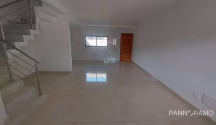 Sobrado duplex 3 quartos com suíte à venda no Boa Vista em Curitiba/PR