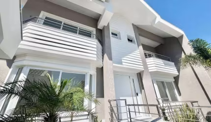 Casa com 3 dormitórios à venda, 423 m² por R$ 2.980.000,00 - Escola Agrícola - Blumenau/SC